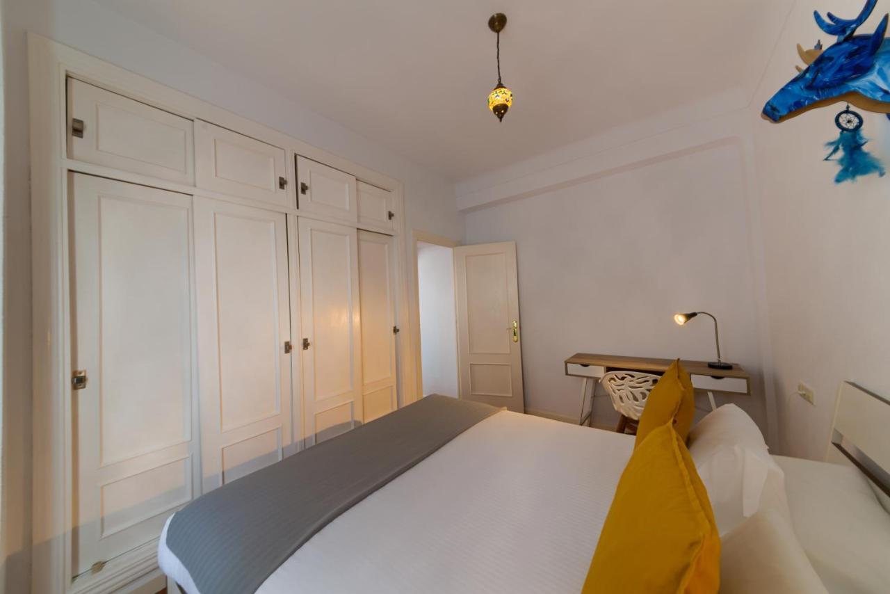 Holidays2Malaga Soho Pasaje De Valencia ภายนอก รูปภาพ