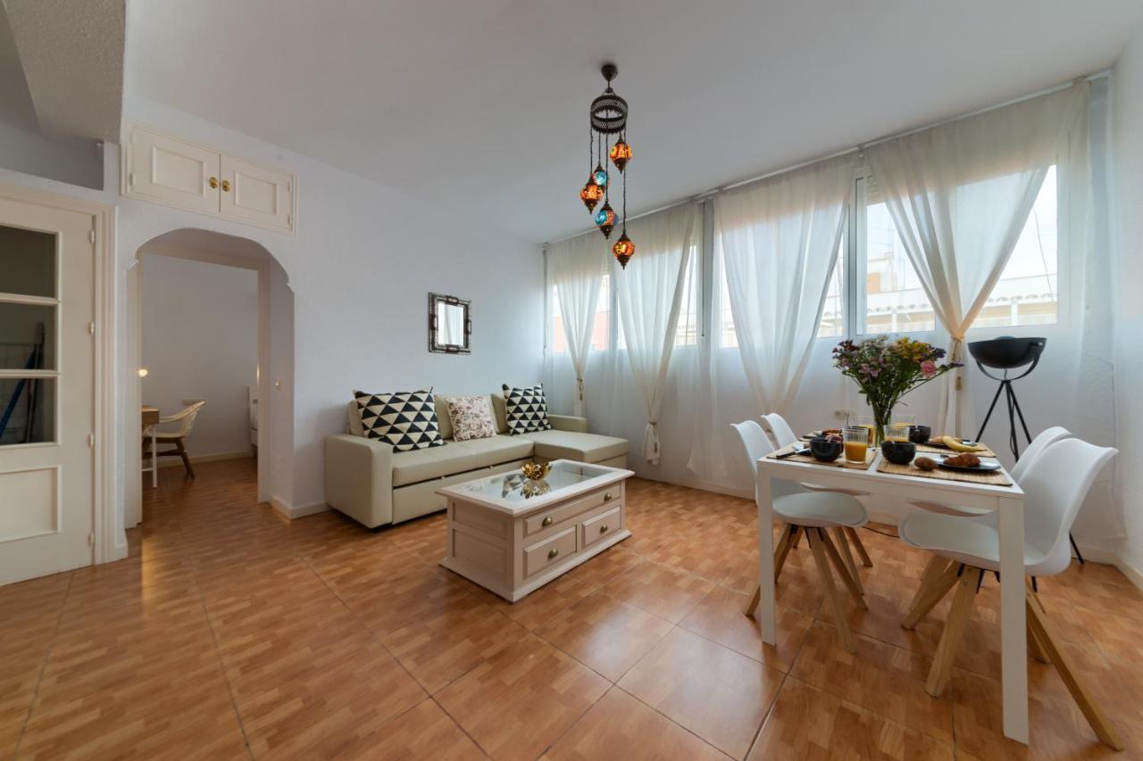 Holidays2Malaga Soho Pasaje De Valencia ภายนอก รูปภาพ